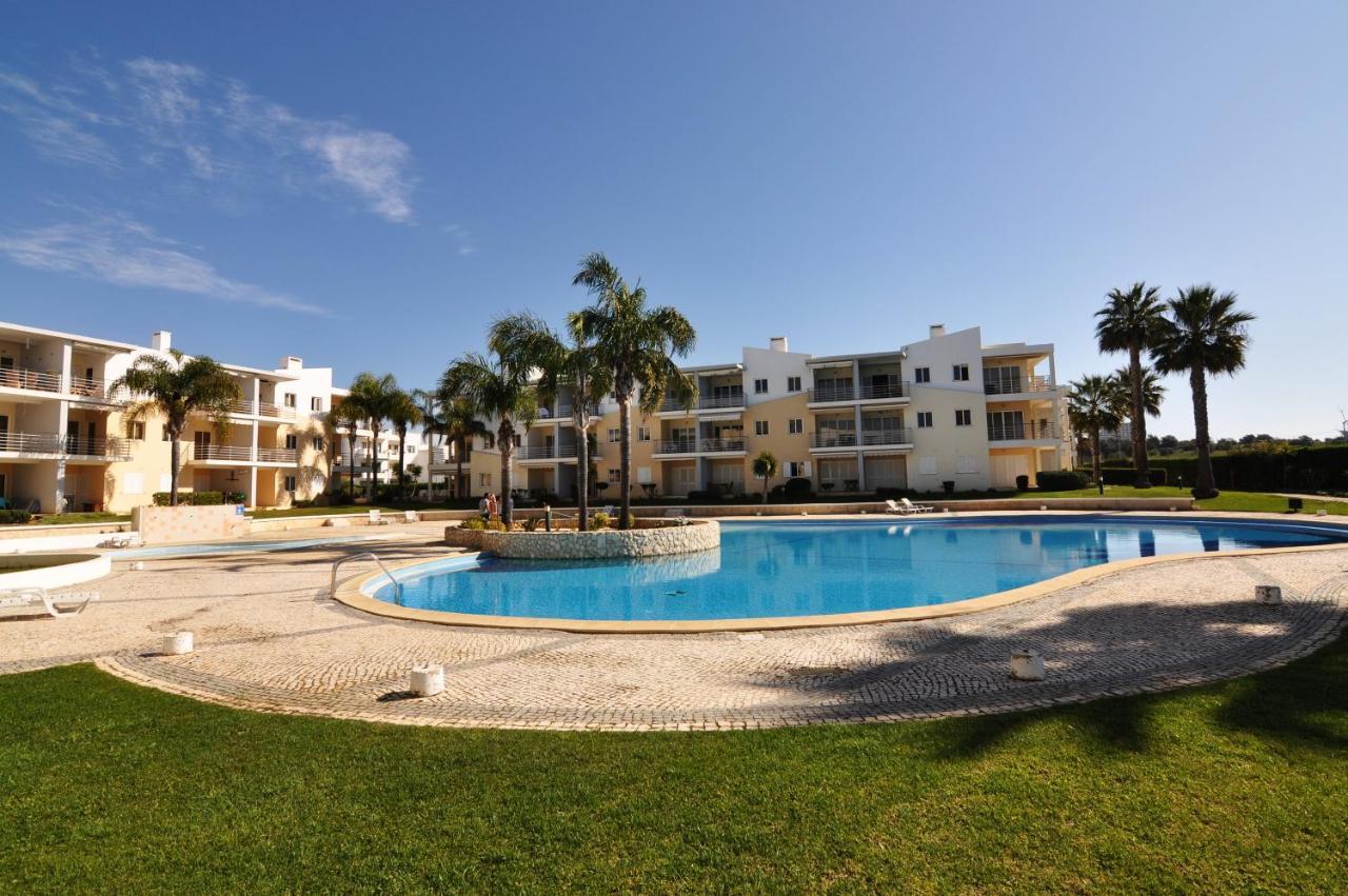 Sea And Pool At Vila Da Praia Алвор Екстериор снимка