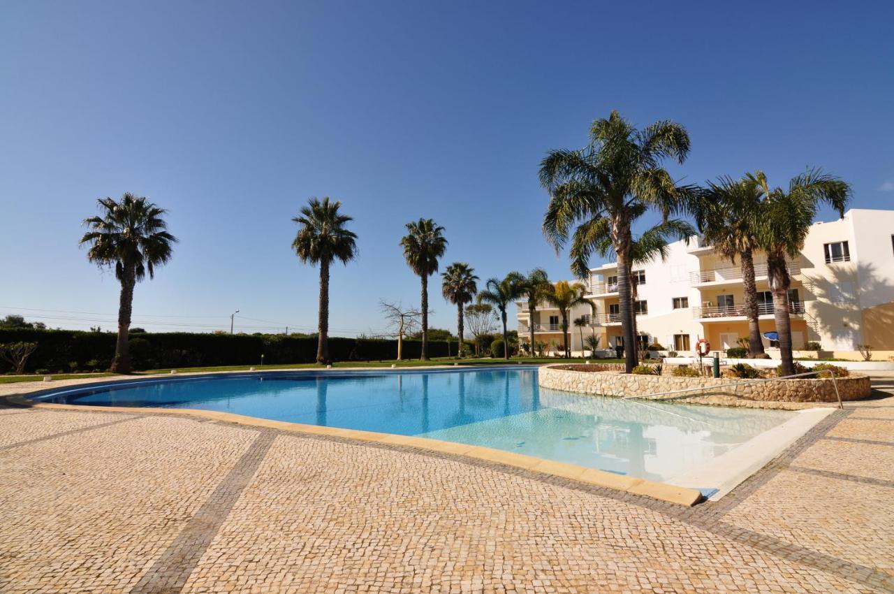Sea And Pool At Vila Da Praia Алвор Екстериор снимка